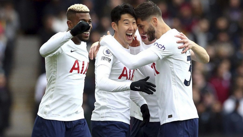 Câu lạc bộ bóng đá Tottenham Hotspur, gà trống khó tìm đỉnh cao